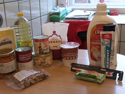 C 21 июня – выдача продуктов и средств гигиены малоимущим жителям - В Висагинасе