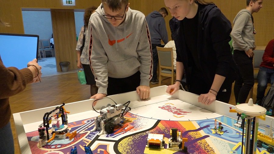 Висагинская роботиада 2024 года обрела статус региональной (видео) - В Висагинасе