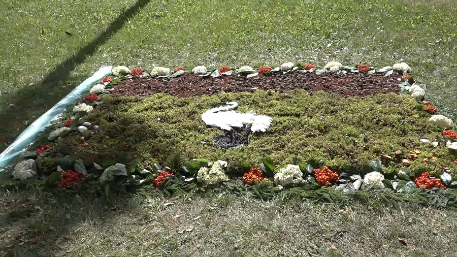 «С любовью к Висагинасу». Как отметили День города первые строители и другие сеньоры (видео) - В Висагинасе