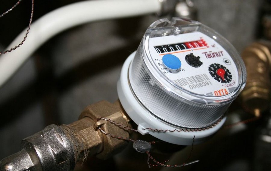 Почему Совет дважды отклонил решение об увеличении тарифа за обслуживание счетчиков горячей воды VE (видео) - В Висагинасе