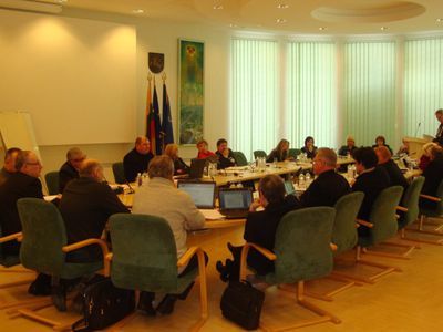 Бюджет самоуправления-2012: Что бы еще сократить?                                                                                                      - В Висагинасе