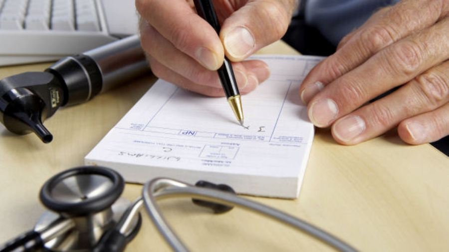 
Gydytojai receptus galės išrašyti pusmečiui - Visagine