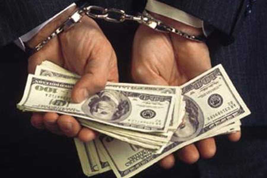 Повышены штрафы за экономические преступления - Происшествия и криминал