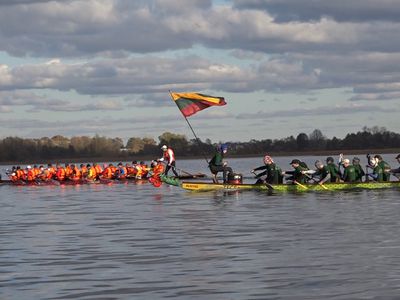 Впервые в мире! Международная гонка на «драконах» вдоль границы Литва-Беларусь! (Видео) - В Висагинасе