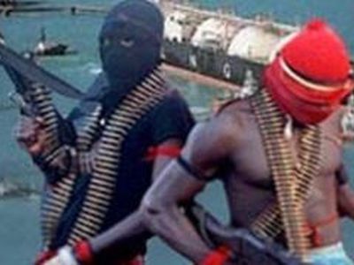 Пираты напали на российский танкер - Происшествия и криминал