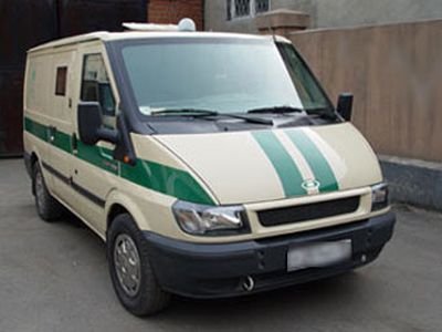 Инкассатор угнал автомобиль с 20 миллионами рублей - Происшествия и криминал