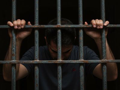 Клайпедский суд приговорил нелегально жившего в Литве армянина к 9 годам тюрьмы за покушение на убийство - Происшествия и криминал