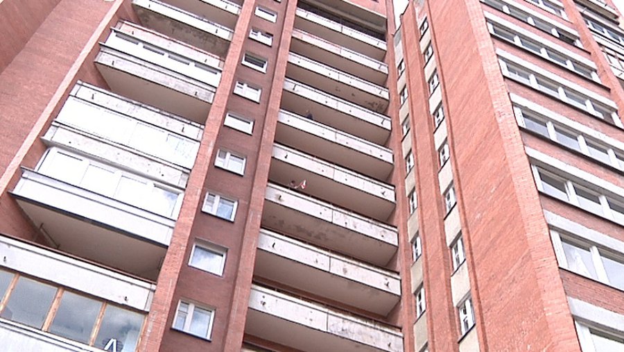 Кто кого дурит или золотые тонны воздуха в контейнерах.
 - В Висагинасе