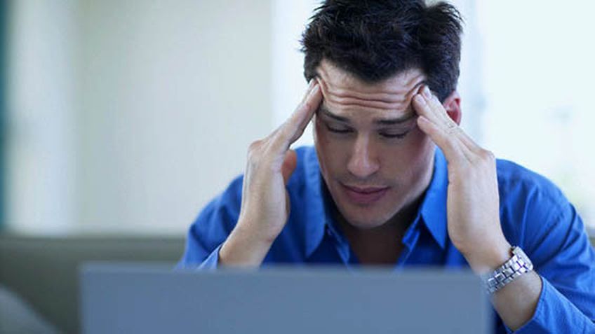В каких случаях следует лечить головную боль?