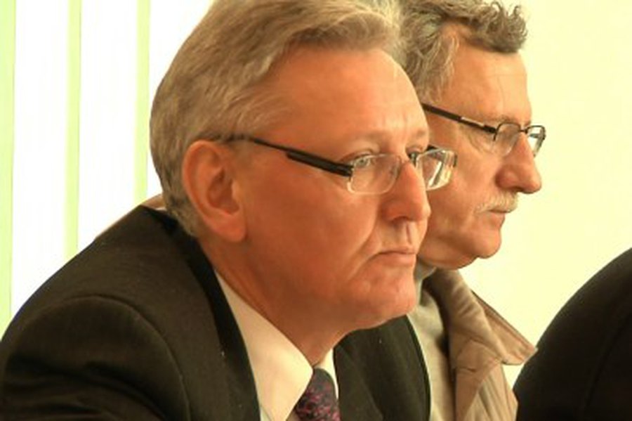 Закон о госязыке суров, но закон                                                                                                                       - В Висагинасе