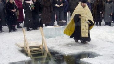 Святая вода вызвала вспышку кишечной инфекции в Иркутске