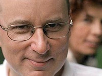 Известный польский политик закатил скандал стюардессе. Из самолета его вывели в наручниках - В Мире