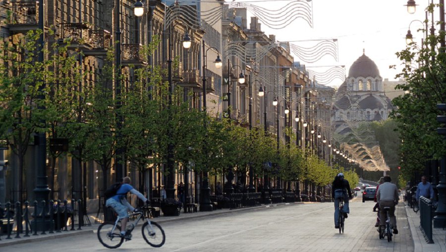 В День без автомобиля в Вильнюсе - бесплатный общественный транспорт и развлечения - Литва и страны Балтии