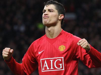 Болельщики помогли УЕФА составить Команду года - Культурные и спортивные мероприятия