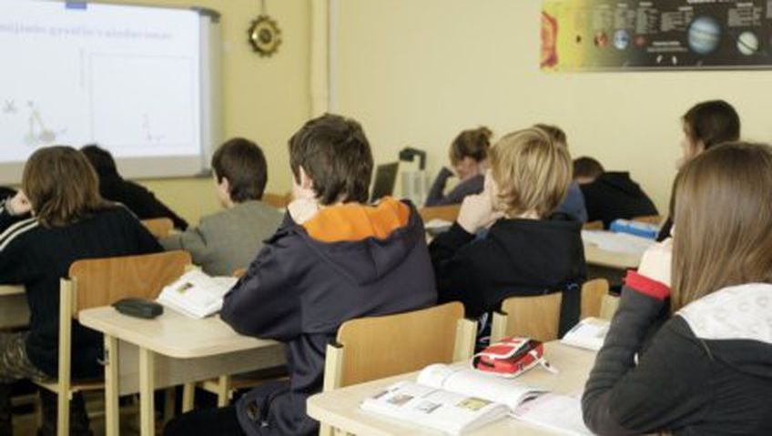 В связи с новым Законом об образовании — нарушения в русских школах
