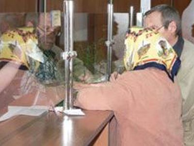 В Шяуляйском округе Литвы закончились деньги на социальные выплаты - Литва и страны Балтии