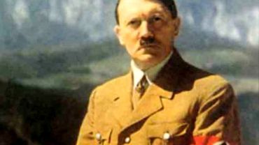 В Турции отозвали рекламу шампуня с Гитлером                                