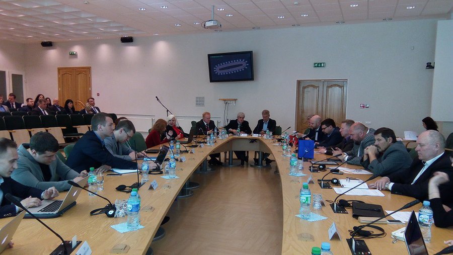 Готовьте вопросы! 11 мая власть отчитается перед народом - В Висагинасе