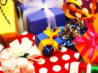 Под Новый год гангстеры якудзы раздали детям подарки - Происшествия и криминал