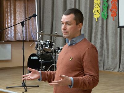 В Висагинасе прошли семинары об устойчивости к пропаганде (видео) - В Висагинасе