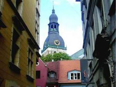 В Риге приостановлено строительство небоскребов - Литва и страны Балтии