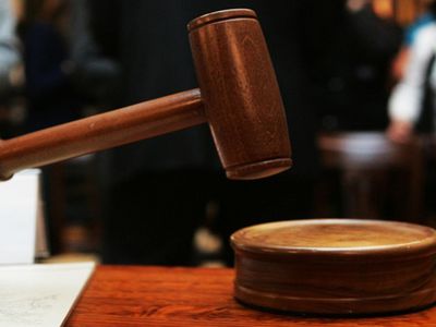 Суд приговорил экс-сотрудника биржи Нью-Йорка к 18-ти годам тюрьмы за связи с Аль-Каидой - В Мире