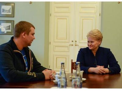 Булатов поблагодарил президента Литвы за помощь раненным участникам Евромайдана - Литва и страны Балтии