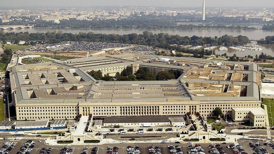 Пентагон направит на Ближний Восток комплексы Patriot, беспилотники и самолеты-разведчики - В Мире