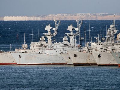 Украина отклонила предложение России о возвращении техники из Крыма - В Мире