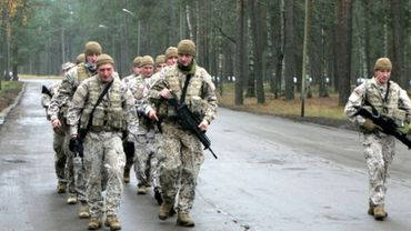 В армию Латвии будут брать уже после девятого класса
