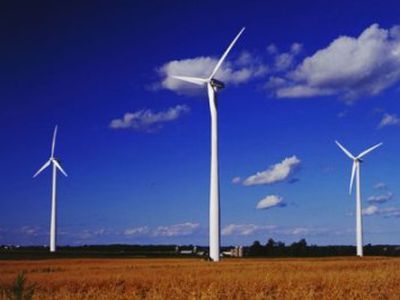 Siūlo mažiau remti vėjo energetiką 
 
 - Energetika