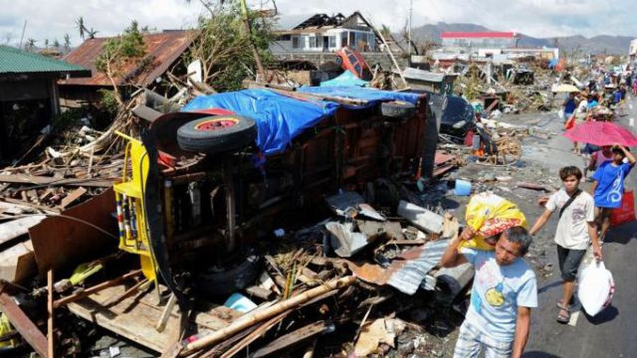 Филиппины: «Люди будут убивать себя из-за голода» - В Мире