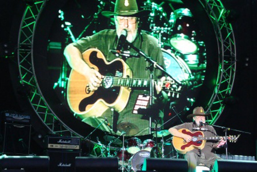 Голосуем за «Visagino country» в проекте «СуперГород» («SuperMietstas»)

                                 - В Висагинасе