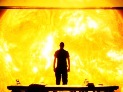 Последствия мощных вспышек на Солнце начали ощущать на Земле. То ли еще будет - Наука и здоровье