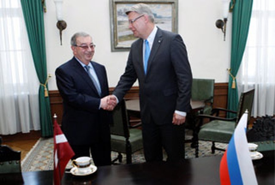 Латвия намерена развивать экономическое сотрудничество с Россией                 - Литва и страны Балтии