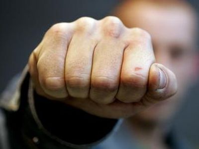 Сводка криминальных происшествий за период с 4 по 5 мая - Происшествия и криминал