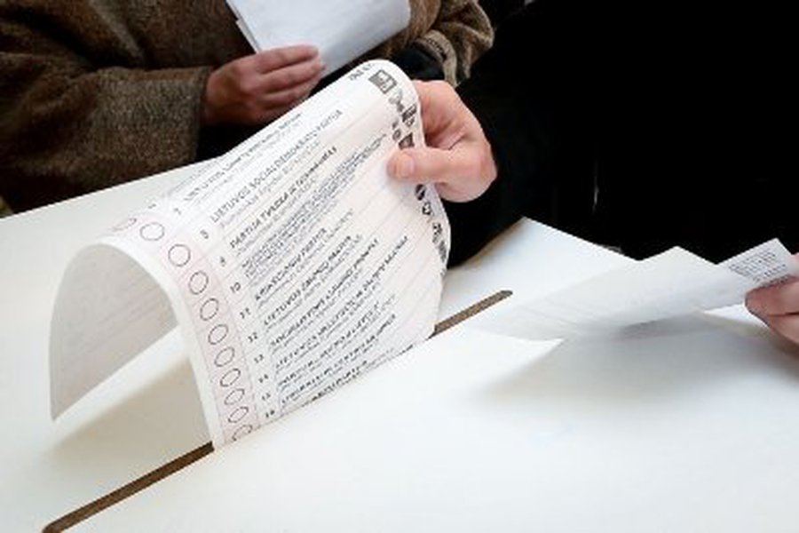 Daugmaž patenkintų Seimo rinkimų I turo rezultatais - 54 proc. - Lietuva ir Baltijos šalys