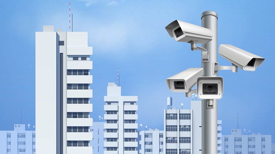 Видеокамеры на городских площадках с контейнерами фиксируют первые нарушения - В Висагинасе