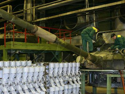 Украина прекратила сотрудничество с Россией в сфере ВПК - В Мире