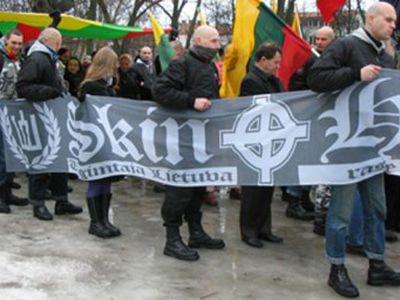Мэр Вильнюса пригрозил неонацистам полицией, если они проведут марш в День независимости Литвы


 - Литва и страны Балтии