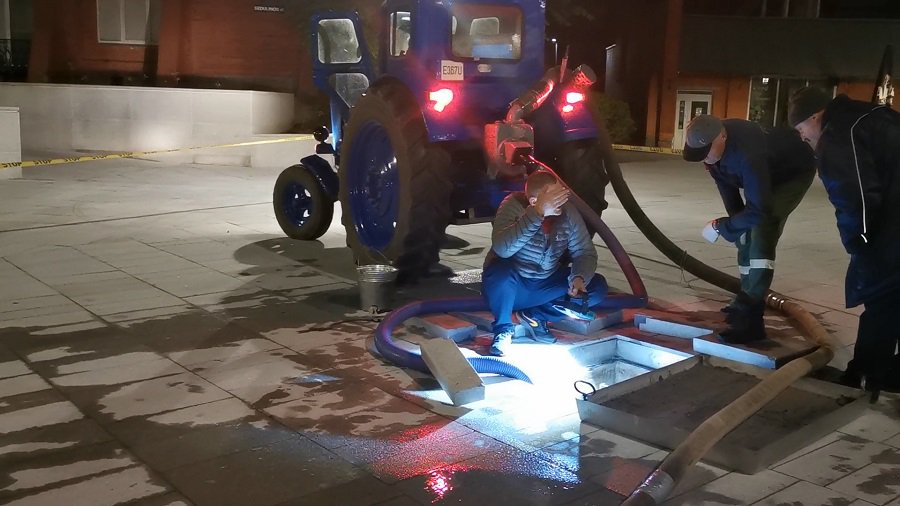 Почему не работает фонтан? (добавлено видео) - В Висагинасе