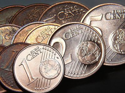Парламент Литвы одобрил проект закона об отказе от монет номиналом 1 и 2 цента при оплате наличными - Литва и страны Балтии