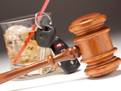 Узаконена новая мера наказания  - запрет управлять автомобилями без автоблоков - Литва и страны Балтии