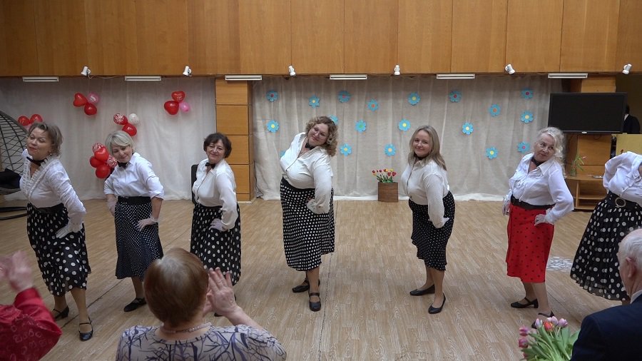 Пижамная вечеринка по случаю 8 Марта (видео) - В Висагинасе