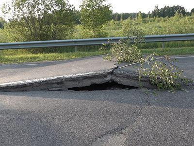 Как сообщить о препятствиях и дефектах на дорогах государственного значения? - Литва и страны Балтии