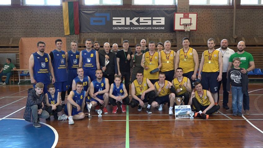 Баскетбольная команда Висагинской полиции заняла первое место. (Видео)
