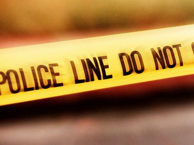 Американка открыла стрельбу по толпе - Происшествия и криминал