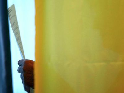 Членов избиркома под Луганском расстреляли за отказ открыть участок - В Мире