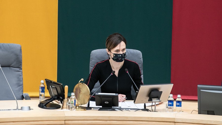 Началось первое в истории дистанционное заседание Сейма - Литва и страны Балтии