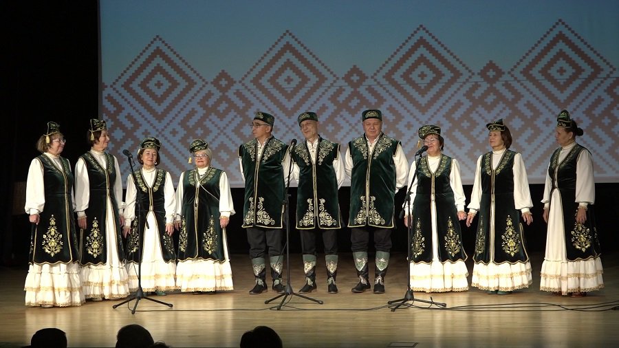 Visagino totorių bendruomenės tautiniai kostiumai: tradicijos ir meistriškumo paslaptys - Visaginas ir visaginiečiai